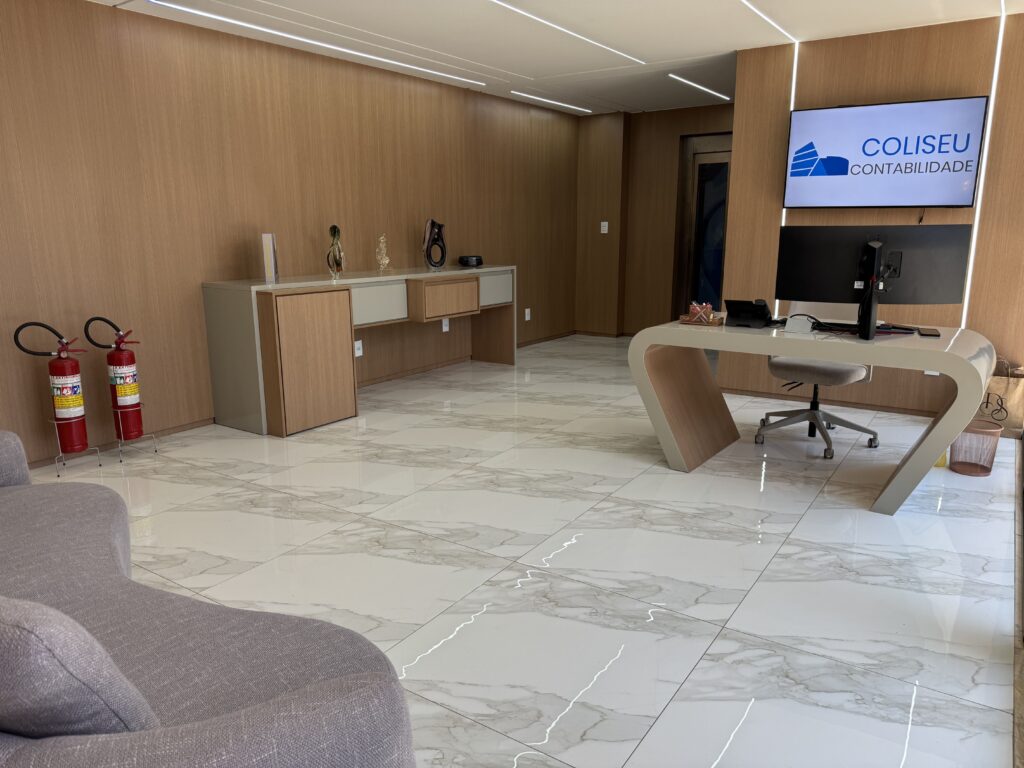 Foto da recepção olhando dentro